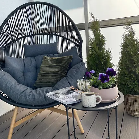 Nad Jeziorem Dlugim Lesna # 32 Apartment *