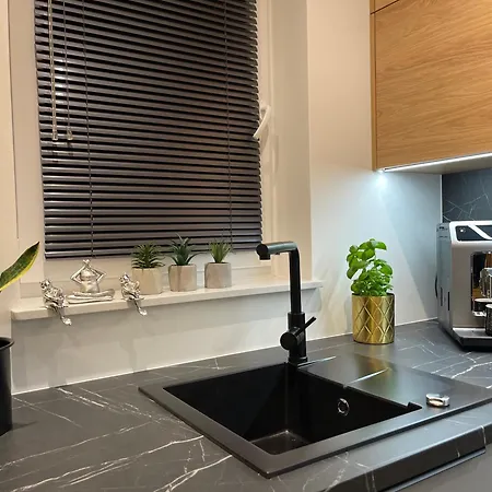 Apartment Nad Jeziorem Dlugim Lesna # 32