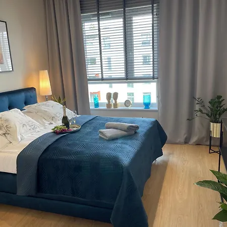 Nad Jeziorem Dlugim Lesna # 32 Апартаменты *