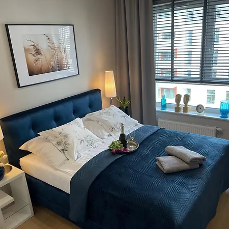 Nad Jeziorem Dlugim Lesna # 32 Апартаменты *